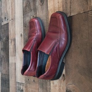 Ecco Red Brown Leather Slip On Loafer Sz 9 EU 43